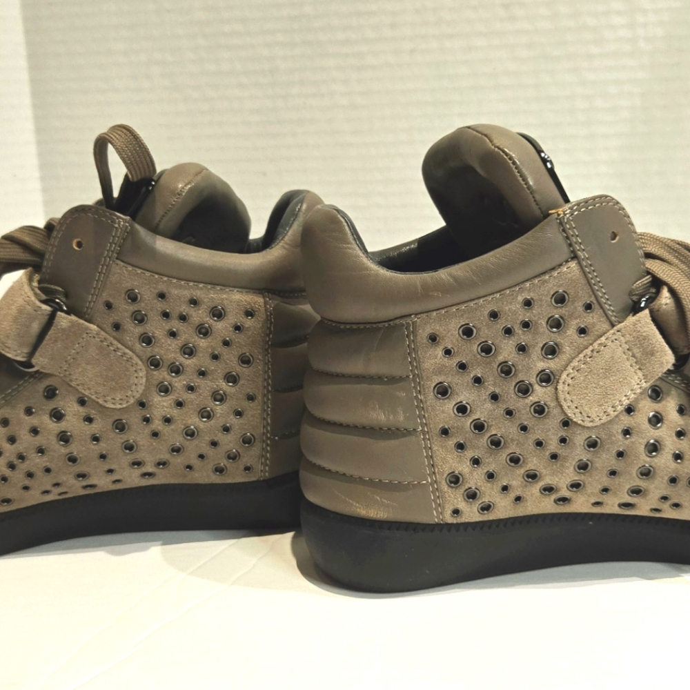 Monika Chiang Artemys Taupe Grommetted High Top Sneakers NEW - Picture 9 of 9